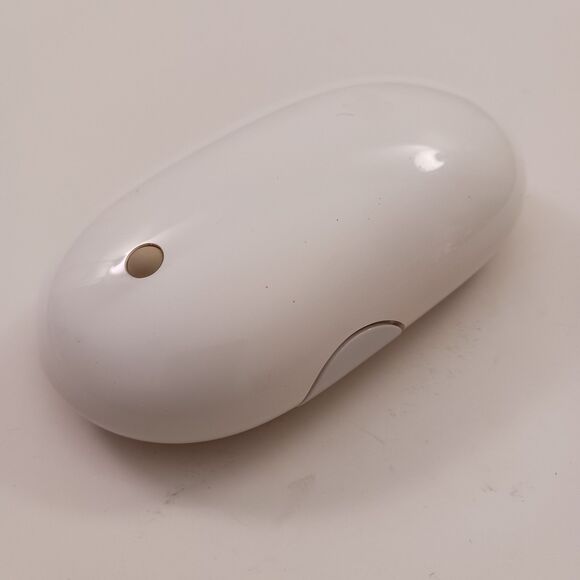 Apple Magic Mouse White Bluetooth Wireless A1197 - Picture 3 of 8